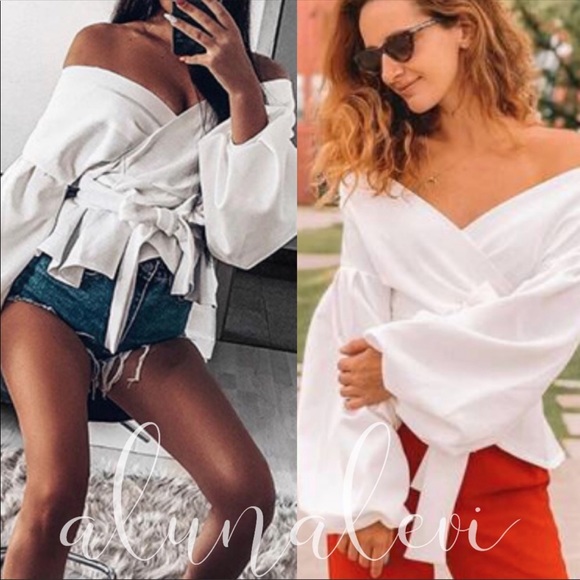 🔥LAST ONE!🔥 BALLOON SLEEVE WRAP BLOUSE - Picture 3 of 7